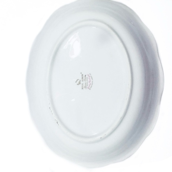 Royal Albert Lady Carlyle oval vegetable bowl - Picture 5 of 6